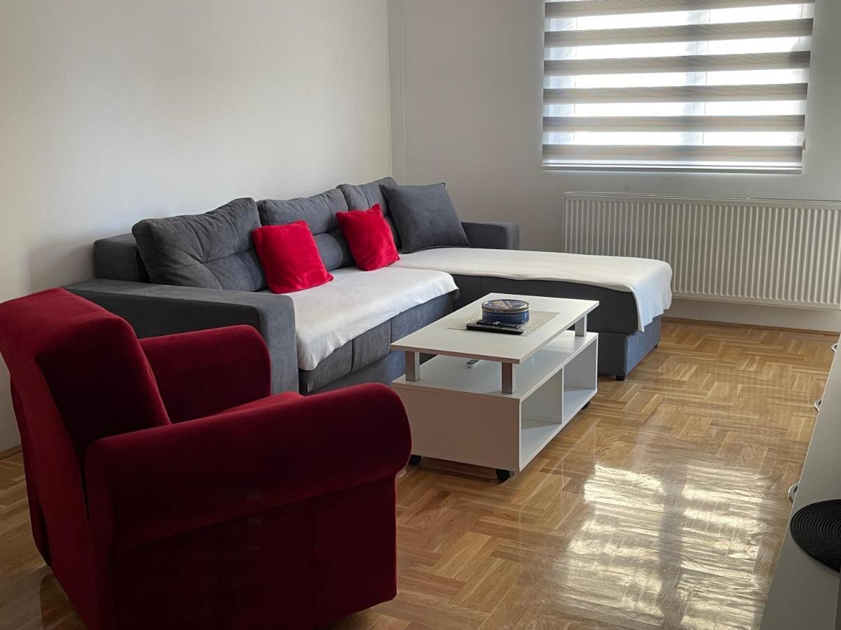 City Apartmani Ni Extérieur photo